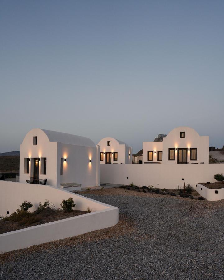 Akri Suites Vourvoúlos エクステリア 写真