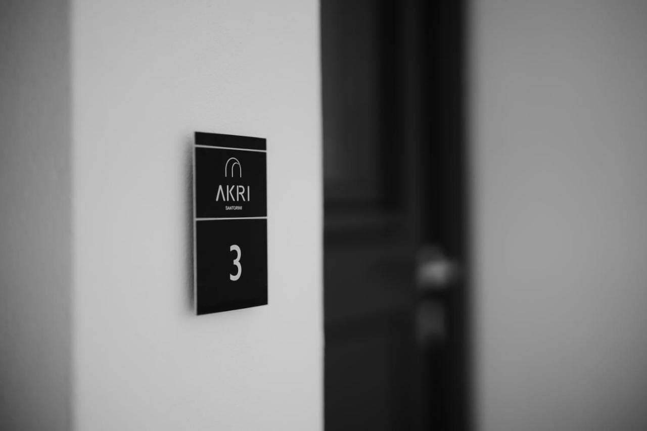 Akri Suites Vourvoúlos エクステリア 写真