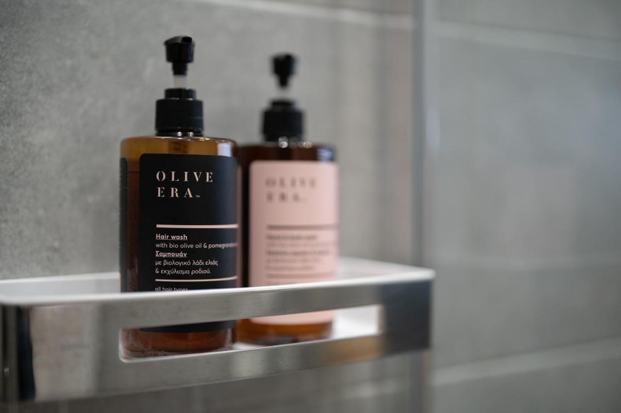 Akri Suites Vourvoúlos エクステリア 写真