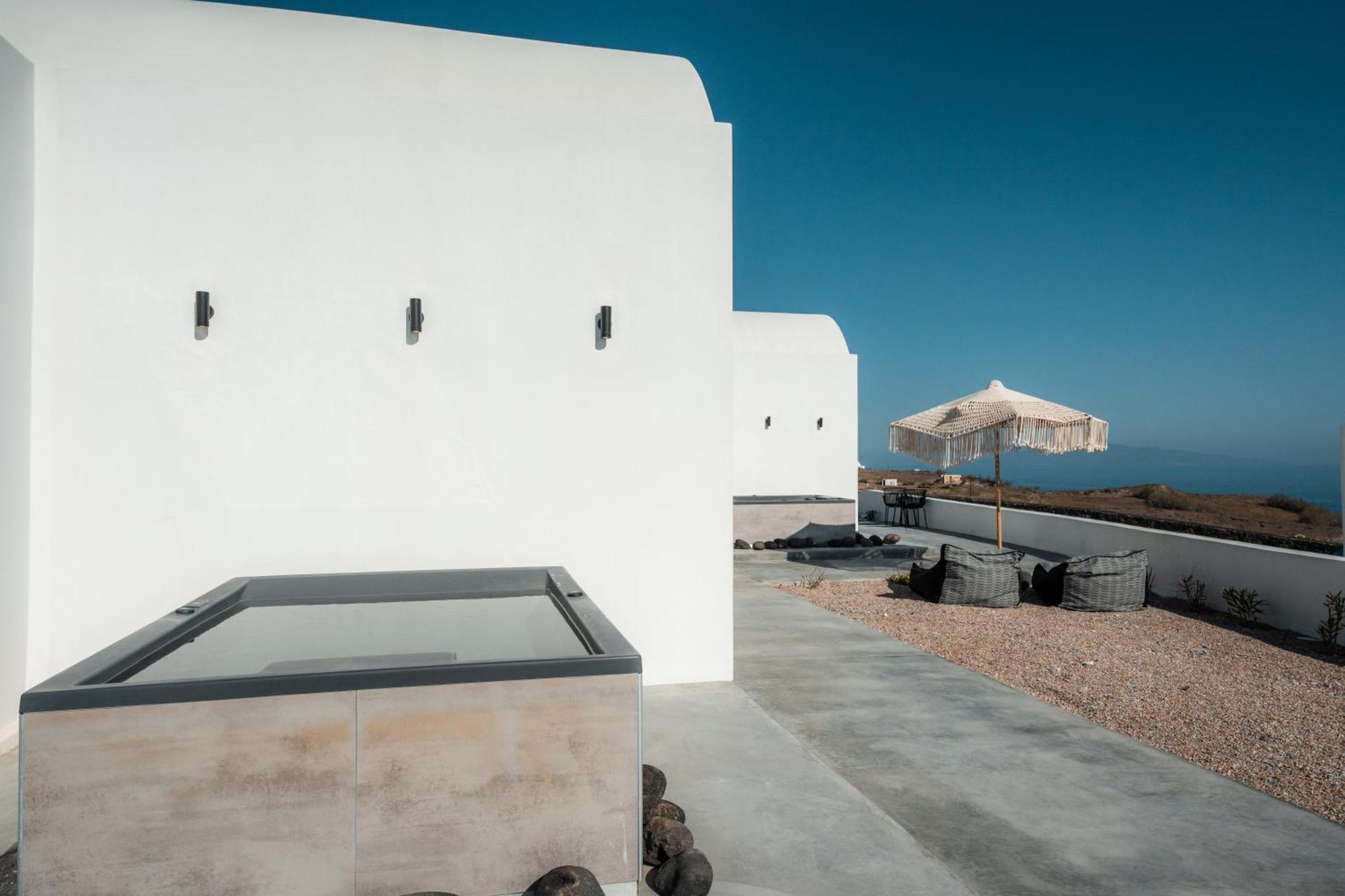 Akri Suites Vourvoúlos エクステリア 写真
